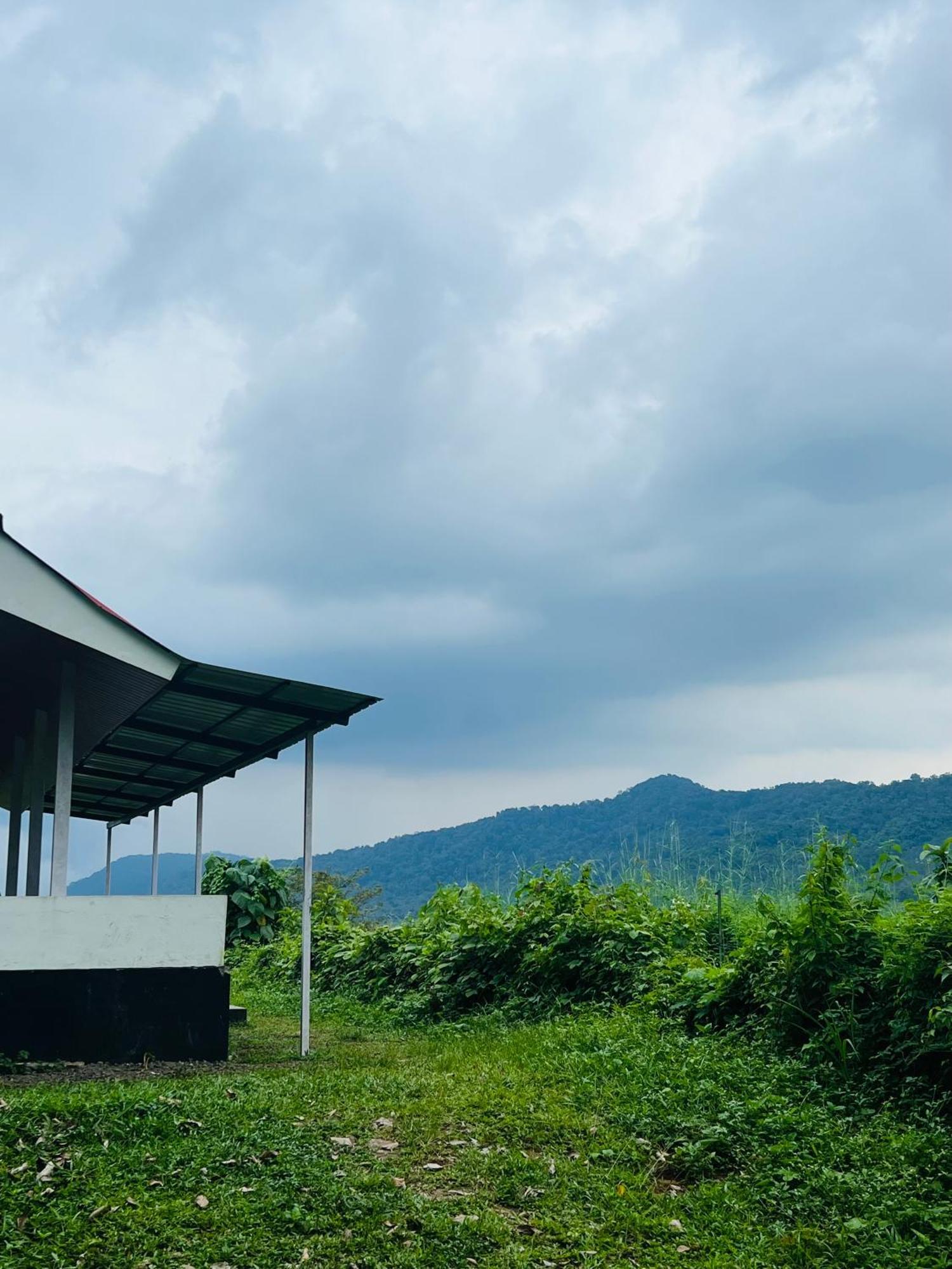 7Fort Homestay Athirappilly Ngoại thất bức ảnh